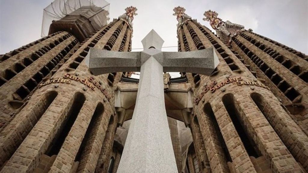 The most misterious facts about Sagrada Familia (and why you should visit it)