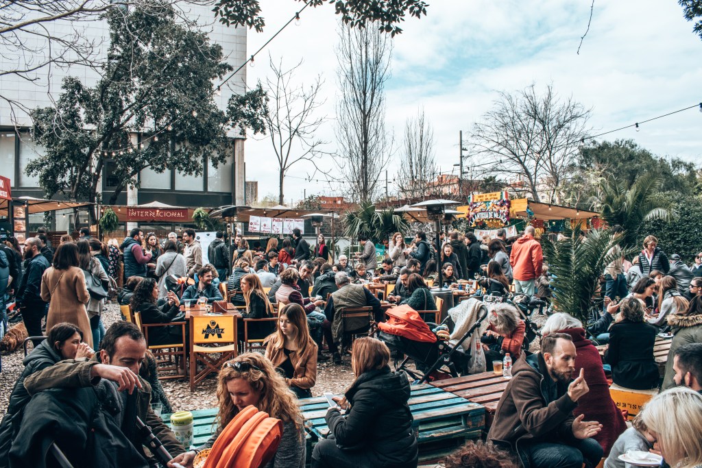 GO WITH THE FLEA! The best weekend flea markets in Barcelona